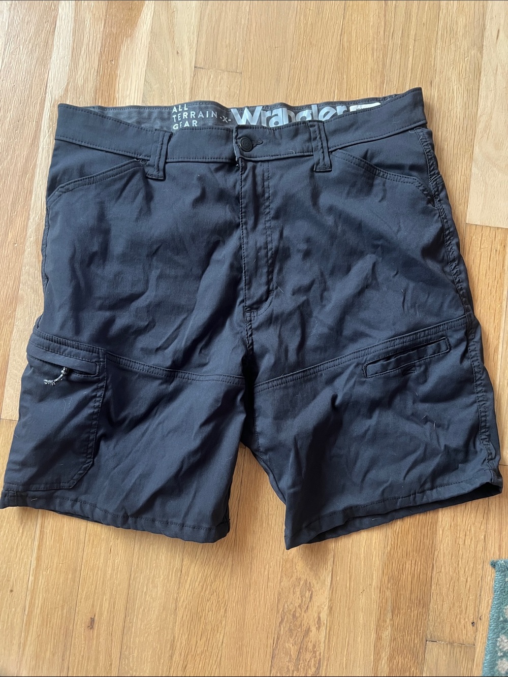 Wrangler Black Men's Cargo Shorts - All-Terrain Style